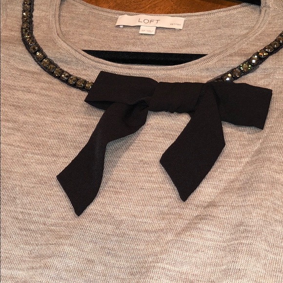 LOFT Taupe Sweater bead and bow neckline Petite S - Picture 6 of 6